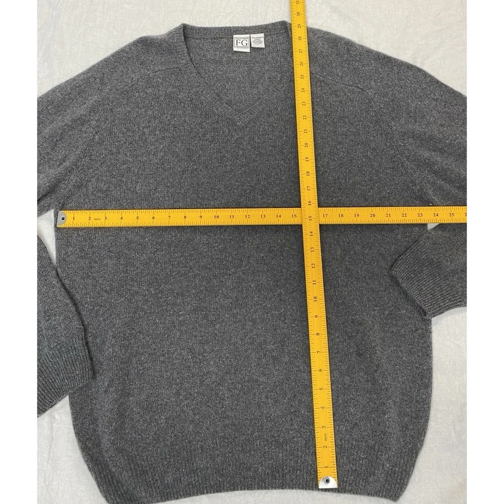 Men's 100% Cashmere Gray V-Neck Sweater Made in Japan L Field Gear